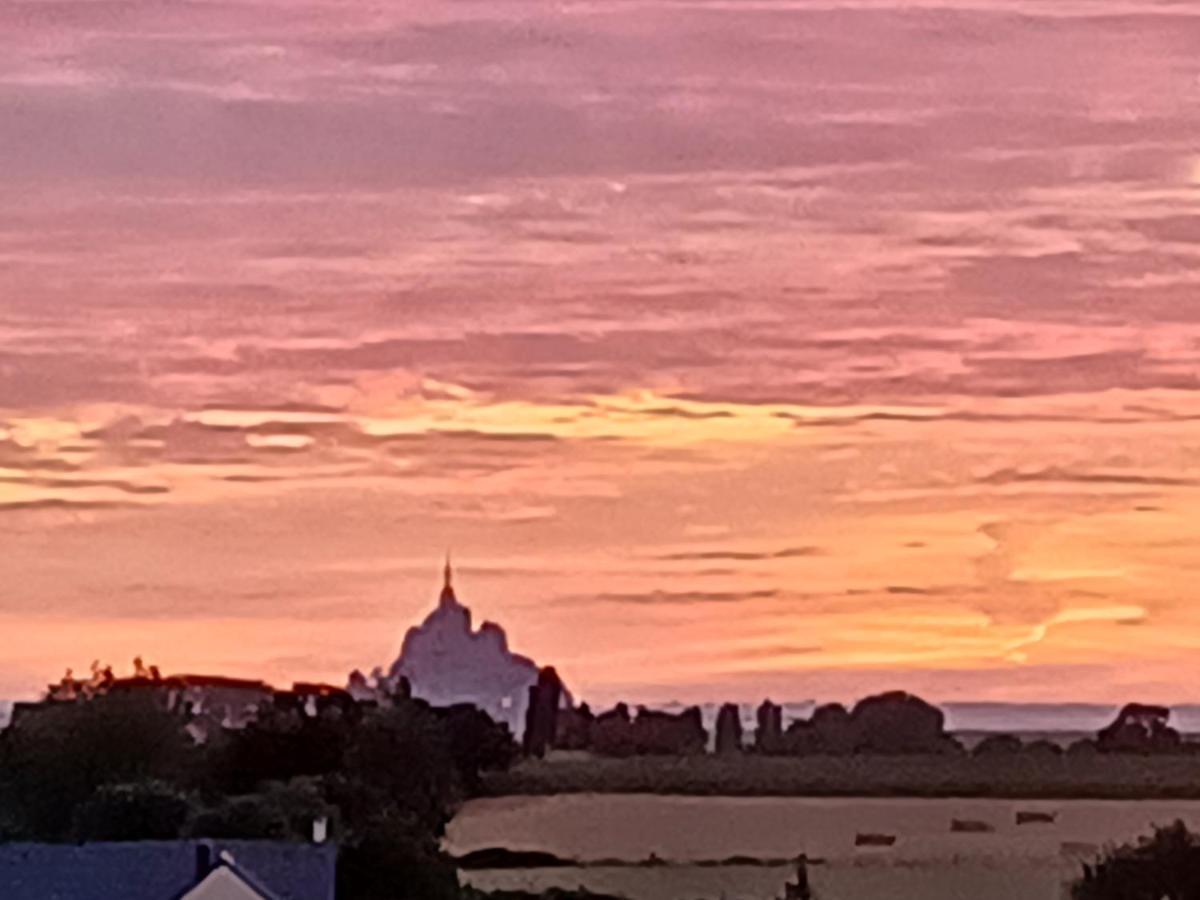 Appartement Lu'Ermael Avec Vue Mont Saint Michel Courtils Dış mekan fotoğraf
